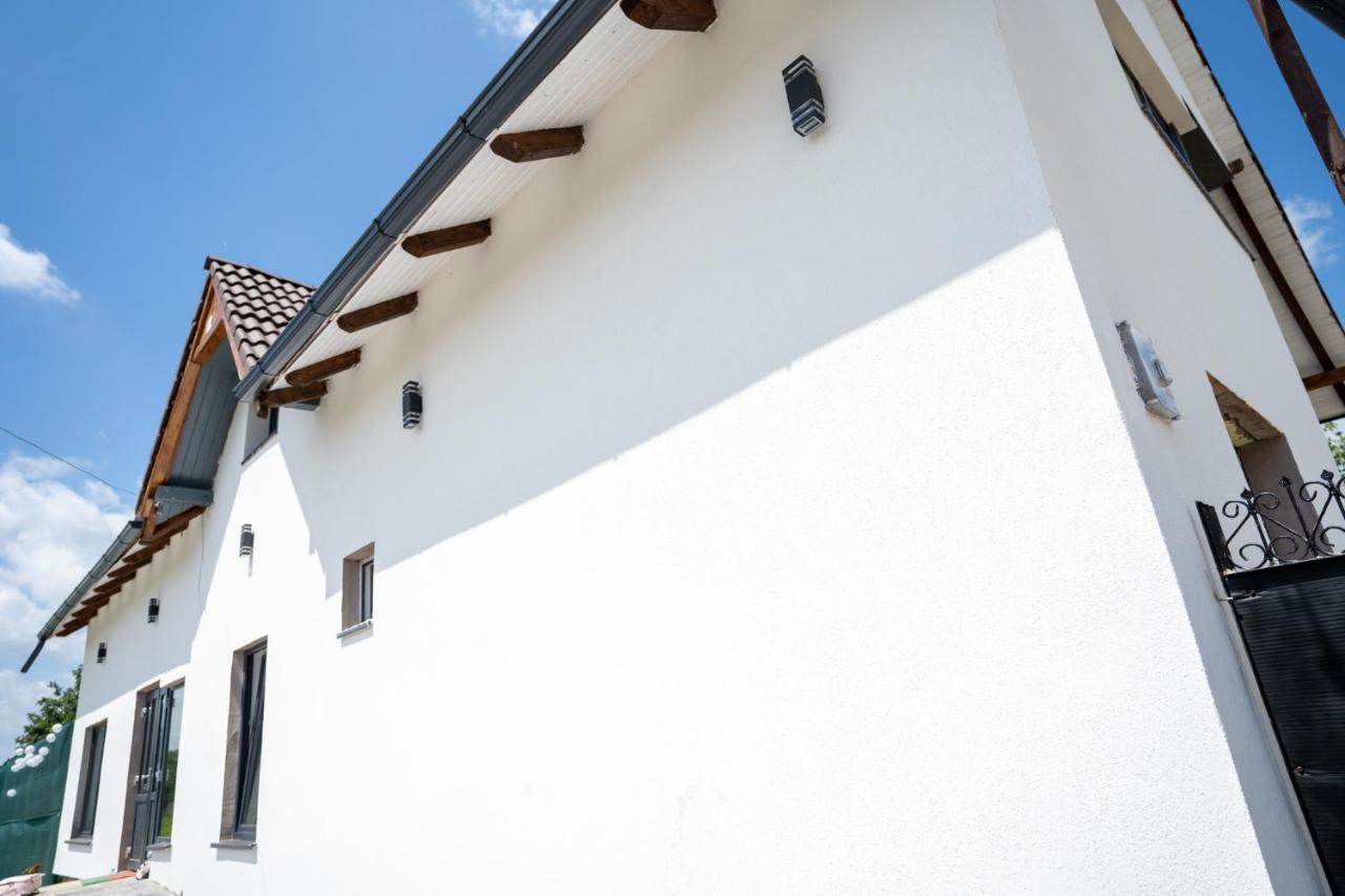 Casuta Din Drumul Muntelui Dragus Exterior photo