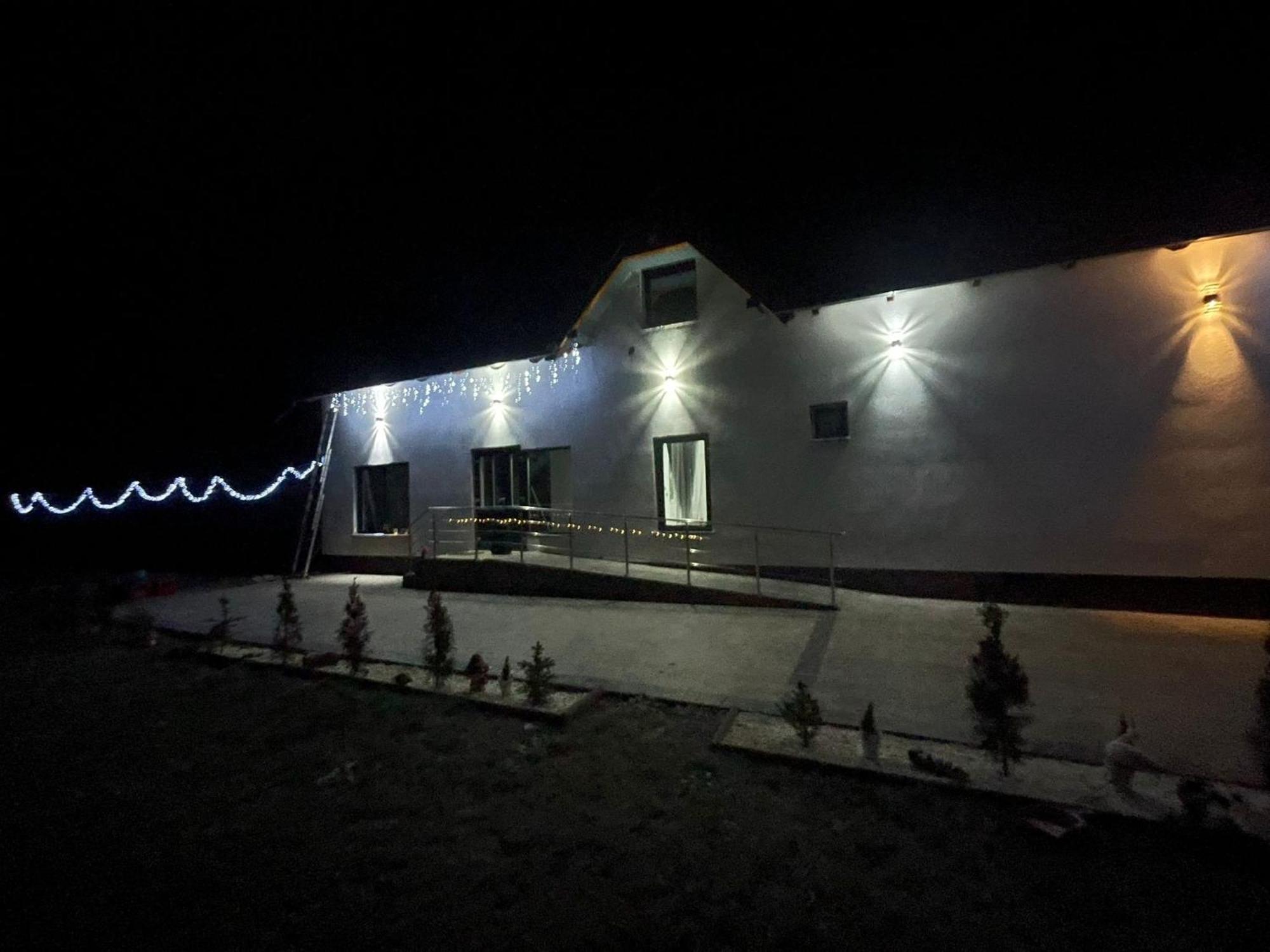 Casuta Din Drumul Muntelui Dragus Exterior photo